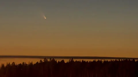 Comet Pan-STARRS (C/2011 L4), time-lapse 動画素材 22084948