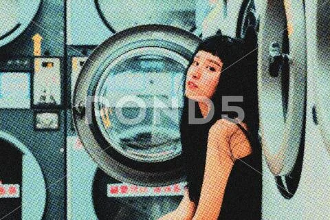 Comic Halftone Photo Effect PSD Template