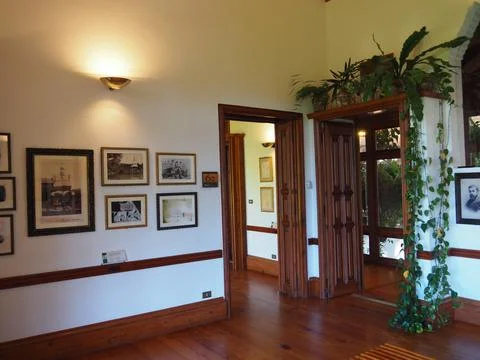 Comillas Stock Photos