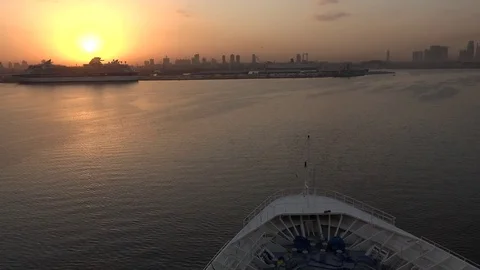 Coming to Dubai Stock Footage 71473762