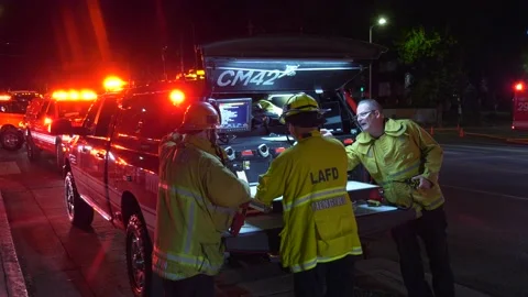 Command team works hard at emergency incident Stock Footage 201039883
