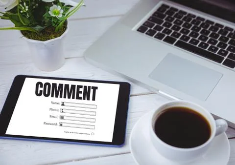 Comment text and graphic on tablet screen Stock Photos
