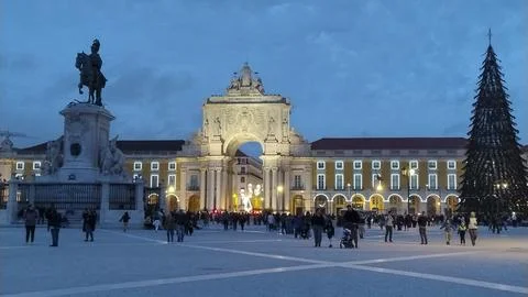 Commerce Square and The Rua Augusta Arch at Christmas season Fotos de archivo