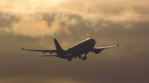 Commercial airliner in flight Stock Footage
