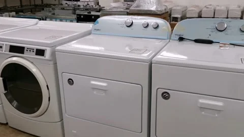 Commercial Laundry Washer and Dryer in an Appliances Store Video stock 162999853