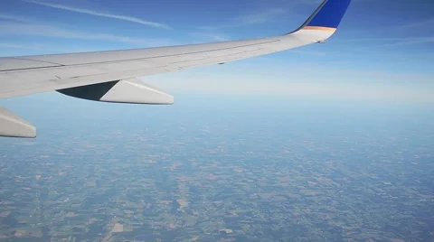 Commercial Plane Flying Stock Footage 40083109