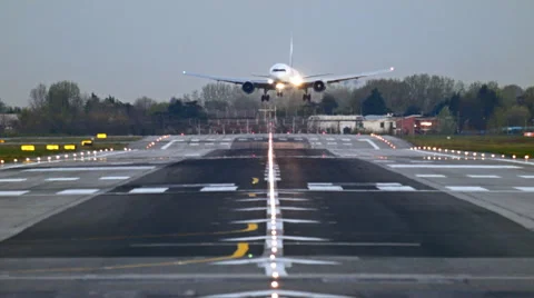 Commercial plane landing Video stock 49248458