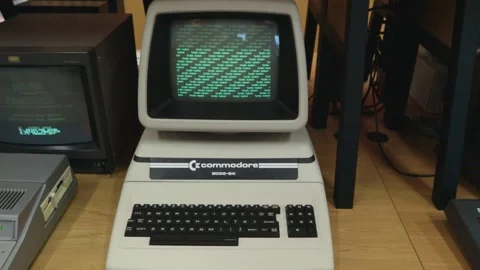 zx spectrum 8-bit personal home computer | Stock Video
