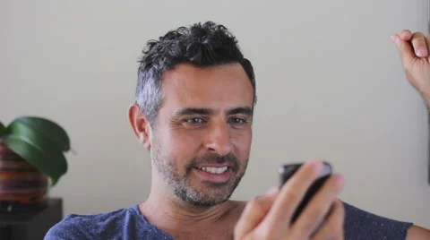 Communicating with mobile device Stock Footage 40525175