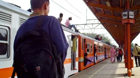 Commuter Train Stock-Footage 7750046