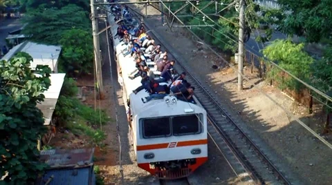 Commuter Train Stock-Footage 8621349