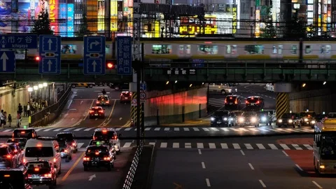 Commuter Train In Tokyo Video stock 94886409