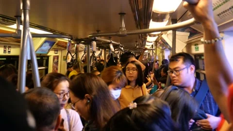 Commuters and city train Stock-Footage 133248146