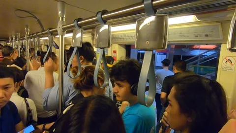 Commuters inside subway. 库存影片 105506445