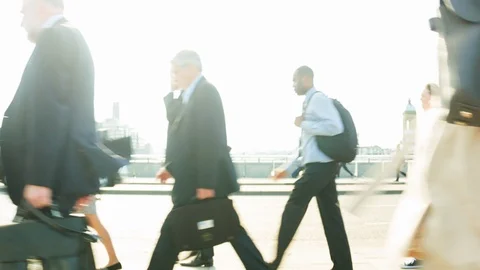 Commuters at rush hour Video stock 104265088