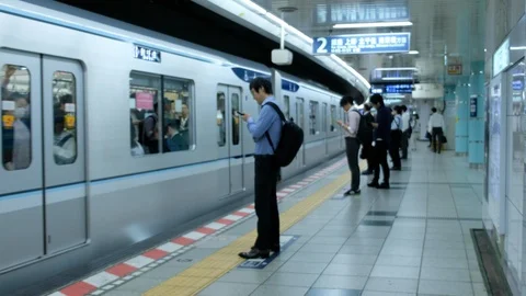 Commuters Waiting At Subway Platform Video stock 109604222