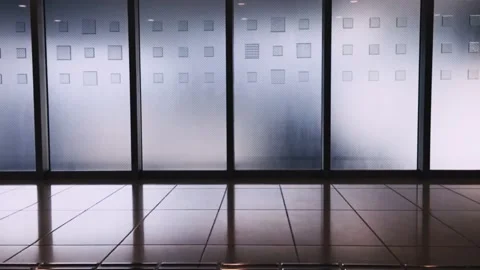 Commuters walking in Tokyo 库存影片 149381915