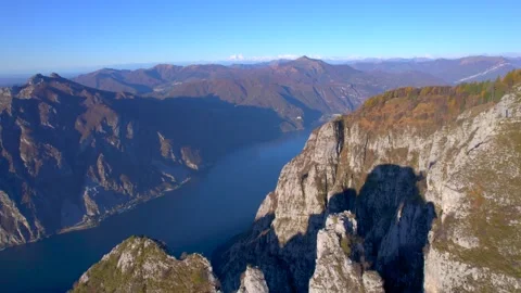 Como Lake from the sky Video stock 261176523