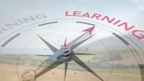 Compass fading in, needle rotating clockwise shifting learning text grey to red Video stock 312897890