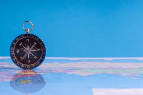 Compass isolated on world map background 스톡 사진