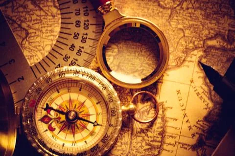 Compass magnifying card Foto stock