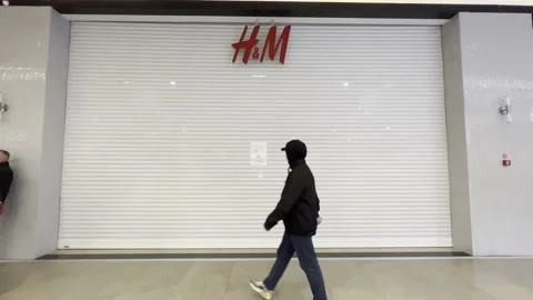 (Compilation) H&amp;M leaves Belarus /  shop in Galleria Mall, Minsk Stock Footage 223845978