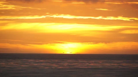 Complete Pacific Sunset Timelapse Stockbeeldmateriaal 35935635