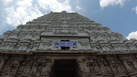 Complete view of a south Indian  temple entrance, from below. 動画素材 118441503