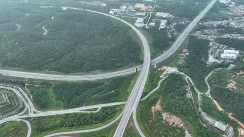Complex Highway Interchange at Rawang, Malaysia Vidéo 329475580