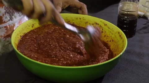 Component ingredients of rice paste, onion, garlic, chili flakes, and ginger  Video stock 172427957