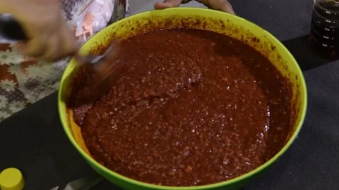 Component ingredients of rice paste, onion, garlic, chili flakes, and ginger  Video stock 172427958