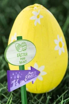 Composite image of easter egg hunt sign Illustrazione stock