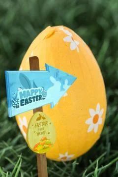 Composite image of easter egg hunt sign Illustrazione stock