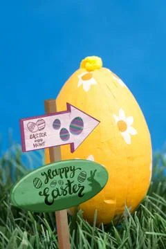 Composite image of easter egg hunt sign Illustrazione stock