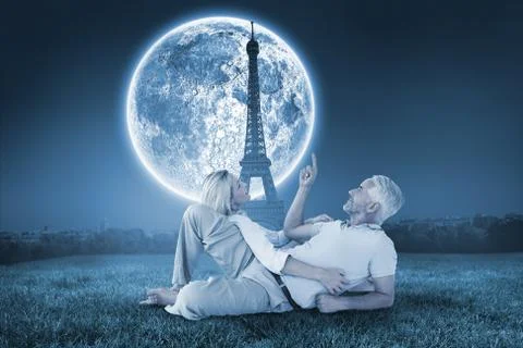 Composite image of smiling couple lying and looking up Illustrazione stock