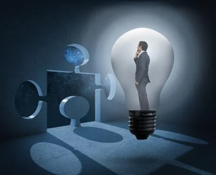 Composite image of thinking businessman in light bulb Stockillustratie