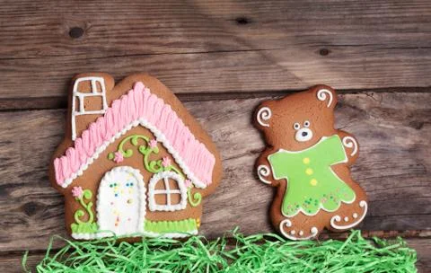 Composition with gingerbread house and Stock-Fotos