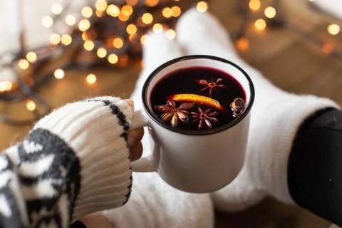 Composition with a mug of hot red mulled wine Foto stock