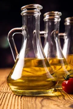 Composition of olive oils in bottles Foto stock