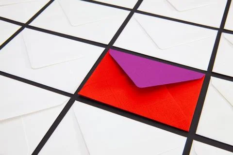 Composition with white and colored envelopes on the table. 库存照片