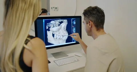 Comprehensive Dental Consultation Utilizing StateoftheArt Imaging Technology for Stock Footage 318281157