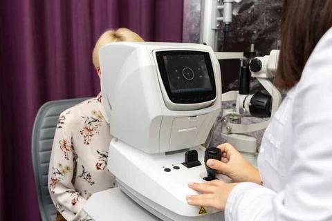 Comprehensive Eye Exam for Optimal Vision Health Stock Photos