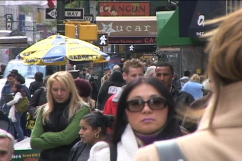 Compression people walk fall Video stock 192075