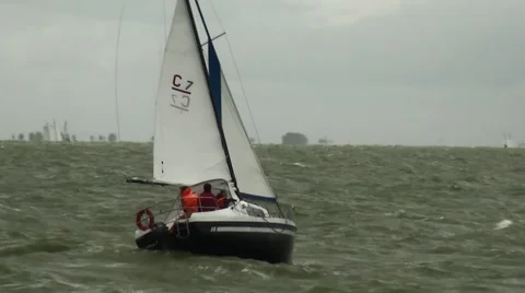 Compromis 7 with strong wind on IJsselmeer Video stock 54985616