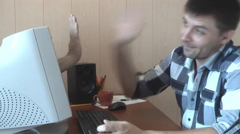 Computer and manager have a full understanding and consent. They have succeeded. Video stock 55277660