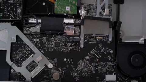Computer board close-up. repair of the disassembled computer. 库存影片 85231906