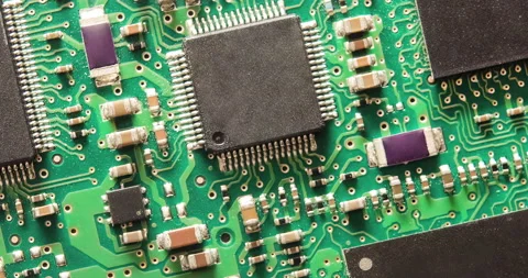 Computer chip on a circuit board as a symbol of technology Vídeo Stock 192995522