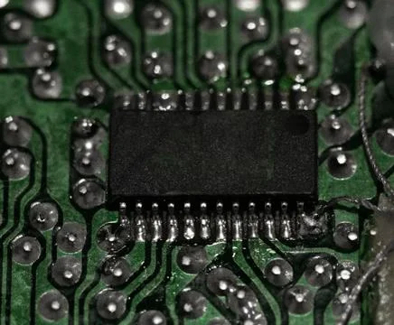 Computer Chip Sits on A Circuit Board macro Foto stock