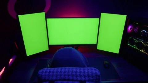 Computer with chroma key green screen on monitor. Gamer man playing in popular Stock Footage 271663843
