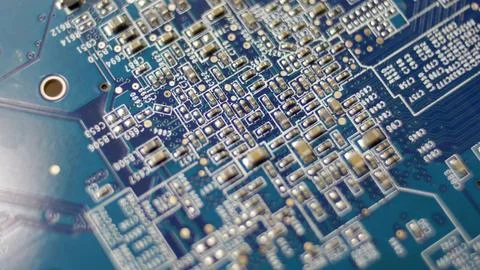 Computer Circuit Board with Electronic Chips Rotating Close Up Stock-Fotos